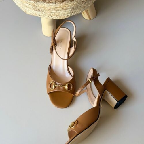 هورسبيت ساندل كاميل