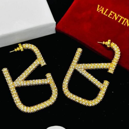 V Signature Crystal Pavé Earrings