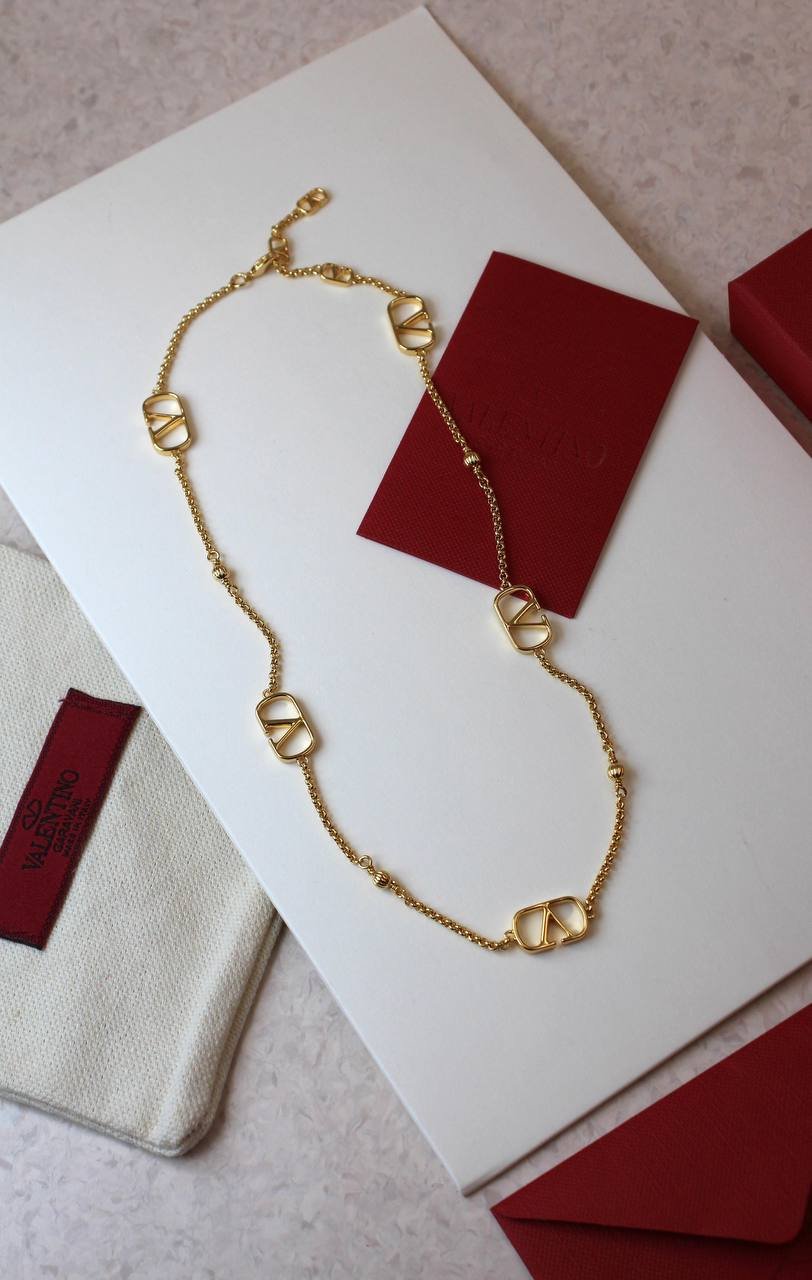 Garavani Signature - الصورة 2