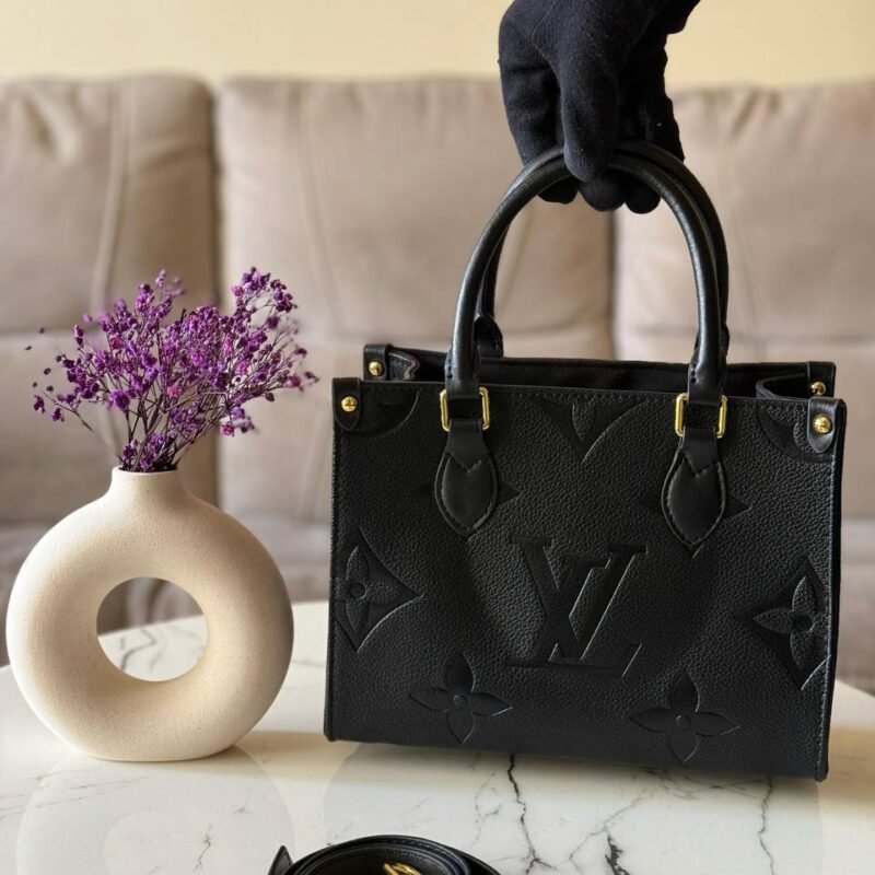 اون ذا قو نوير