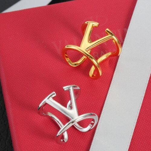 V Signature Metal Ring