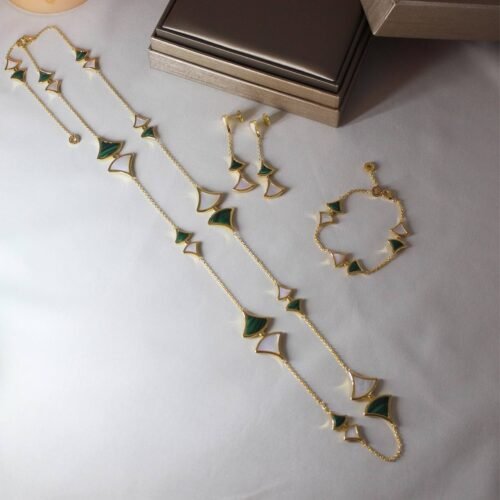 Divas’ Dream Malachite