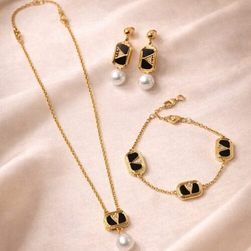 Signature Pearl Set