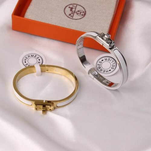 كيلي وايت اينيمل